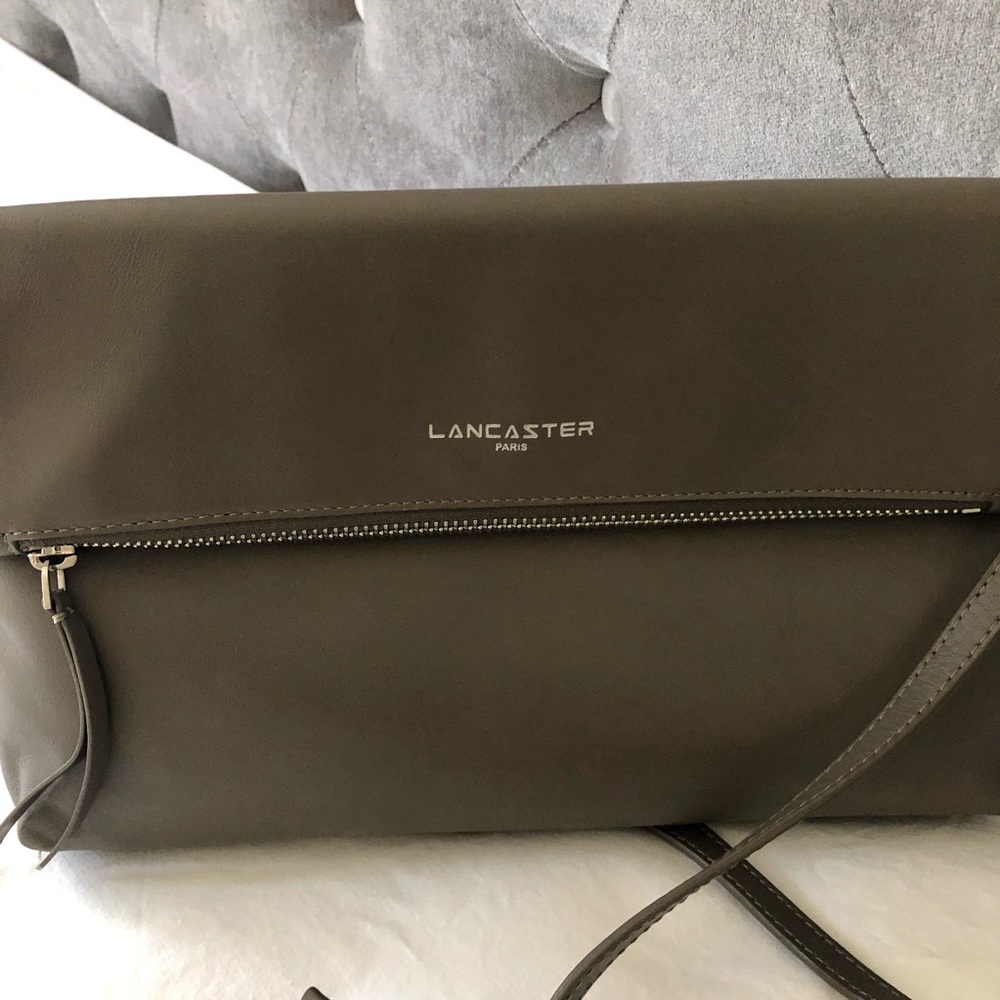 BRANDNEW Authentic Leather LANCASTER Crossbody Bag - Picture 3 of 7